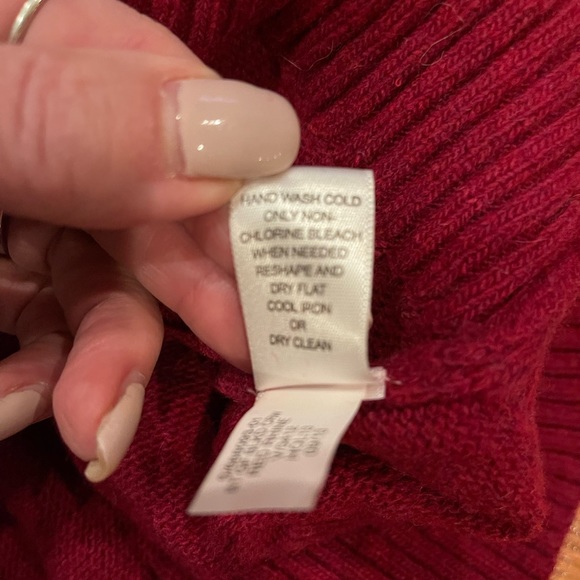 Banana Republic Italian Merino Blend Wool Sweater, medium - Picture 7 of 8